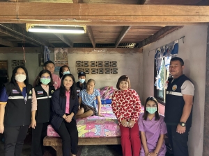 กองสวัสดิการสังคม องค์การบริหารส่วนตำบลนาดี พร้อมด้วยเจ้าหน้าที่จากนิคมสร้างตนเองลำโดมน้อย อำเภอสิรินธร จังหวัดอุบลราชธานี ออกเยี่ยมผู้พิการในพื้นที่ตำบลนาดี จำนวน 2 ราย